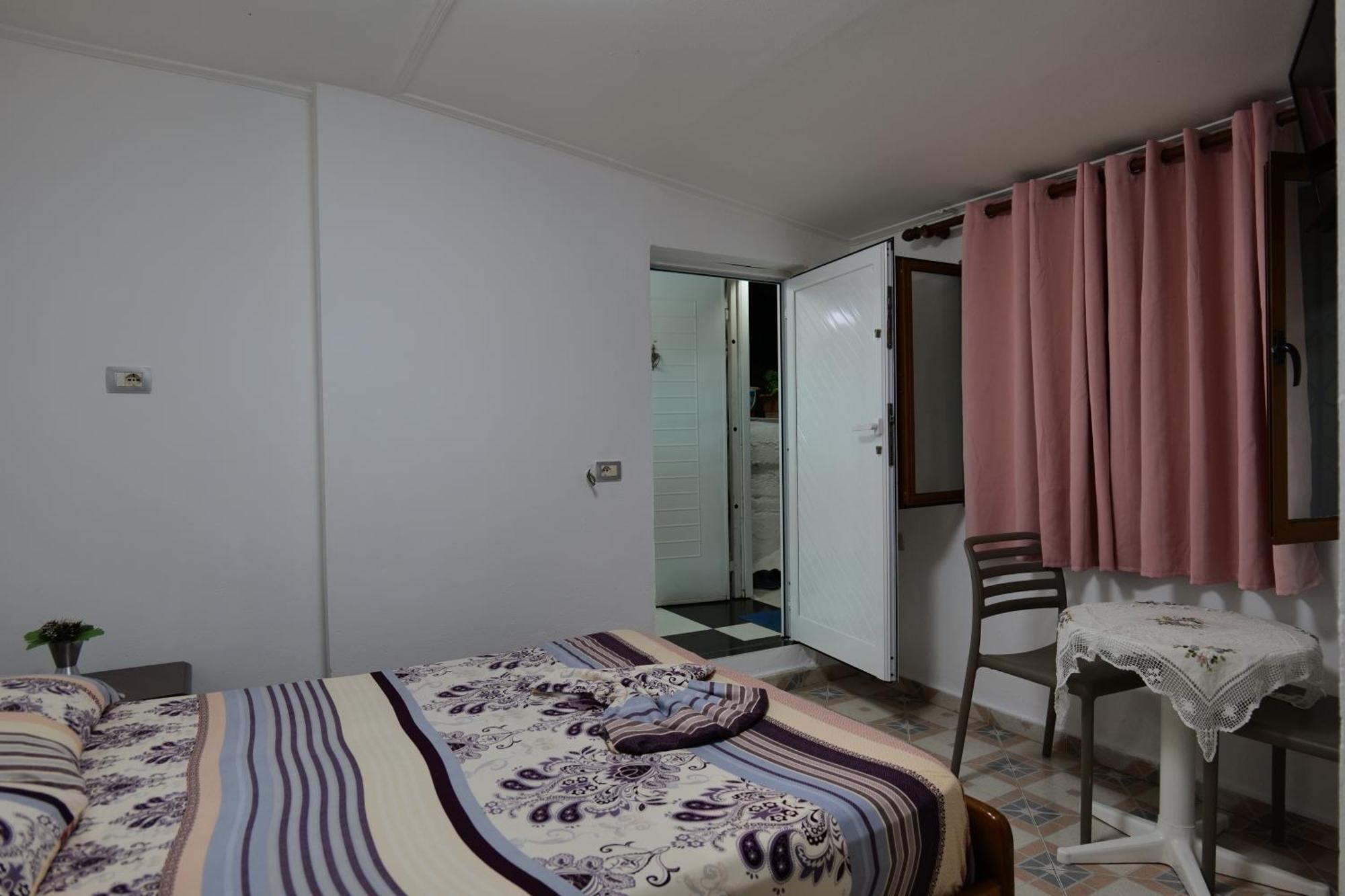 Hermes Elite Apartments Sarandë Exterior foto